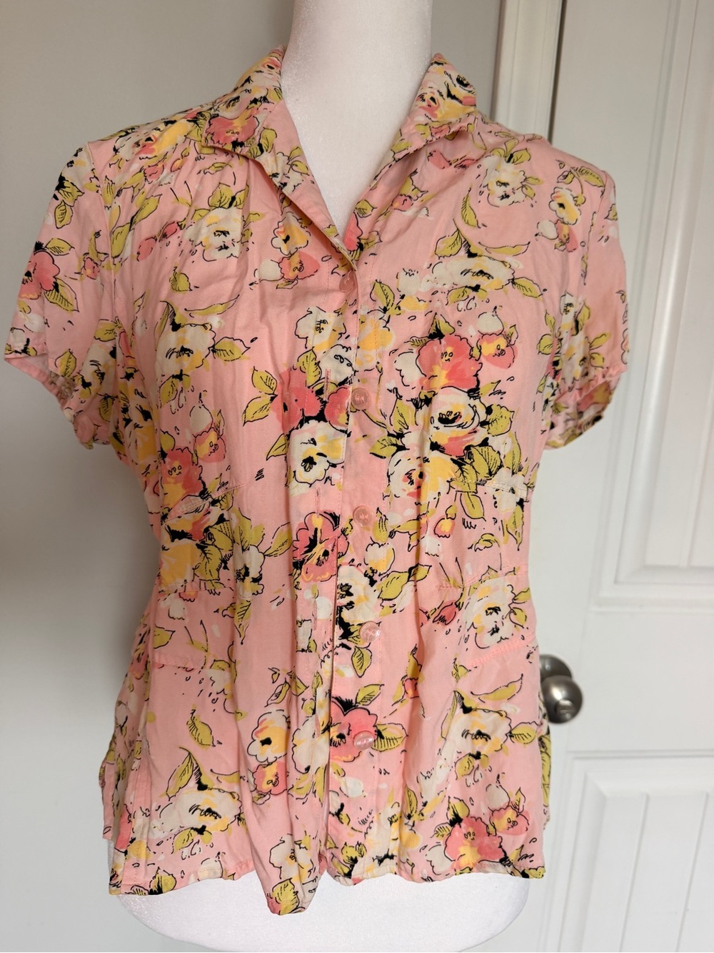 Emma James Pink Floral Short Sleeve Button-Up Blouse